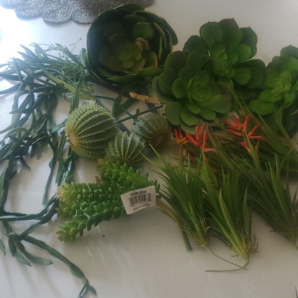 artificial succulents